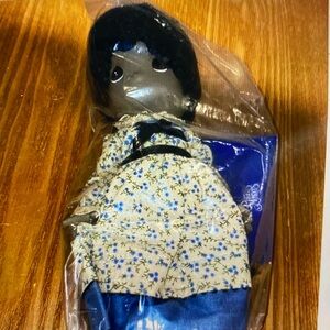 Maise American Precious Moments